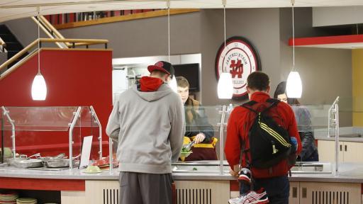 students at buffet in Kaufman Dining Hall